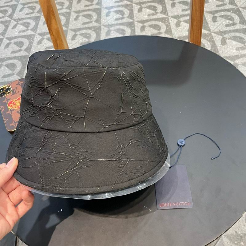 LV hat (34)